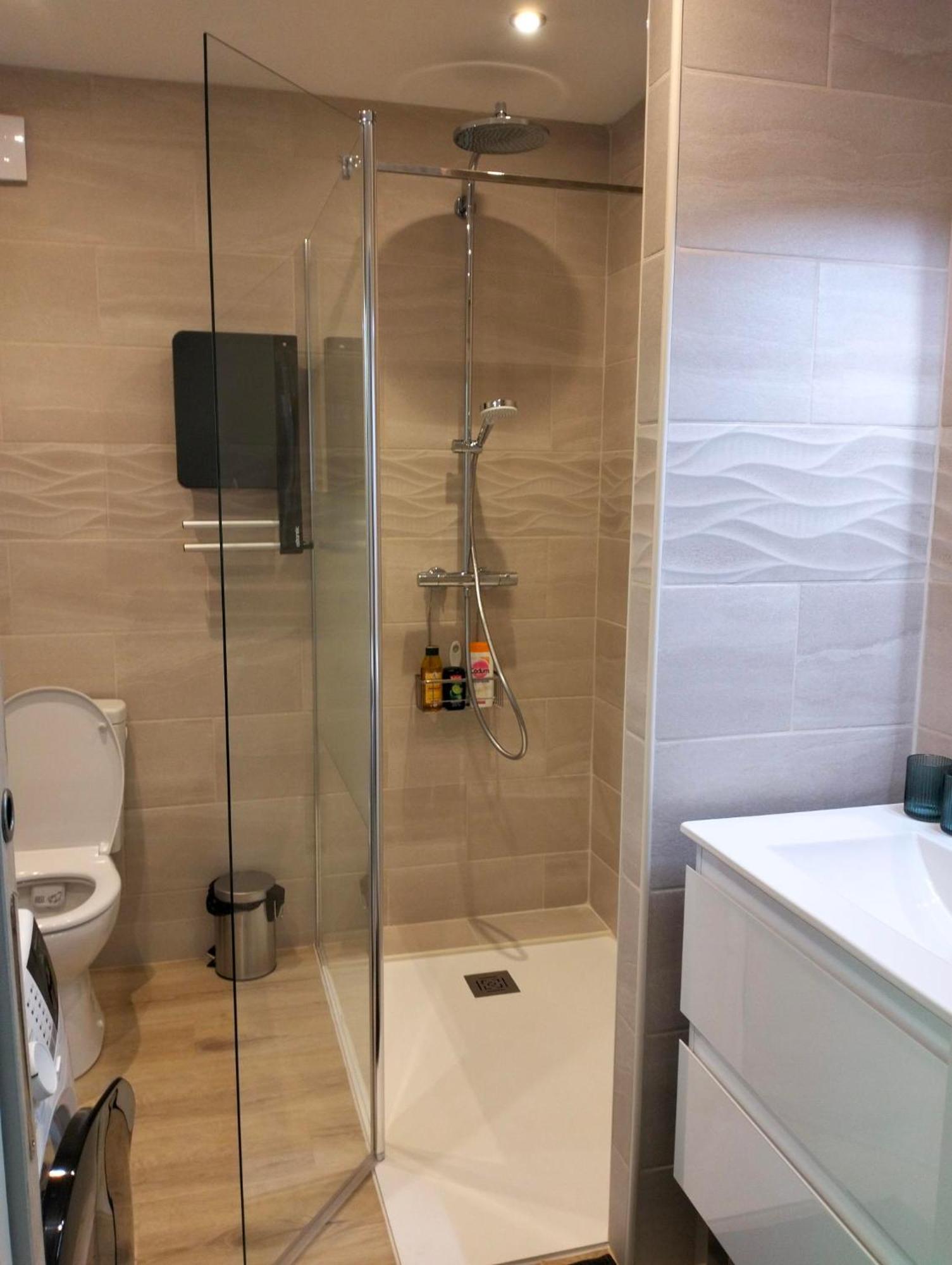 La Provence Vous Attend***!!! - 1Er Etage Digne-les-Bains Luaran gambar