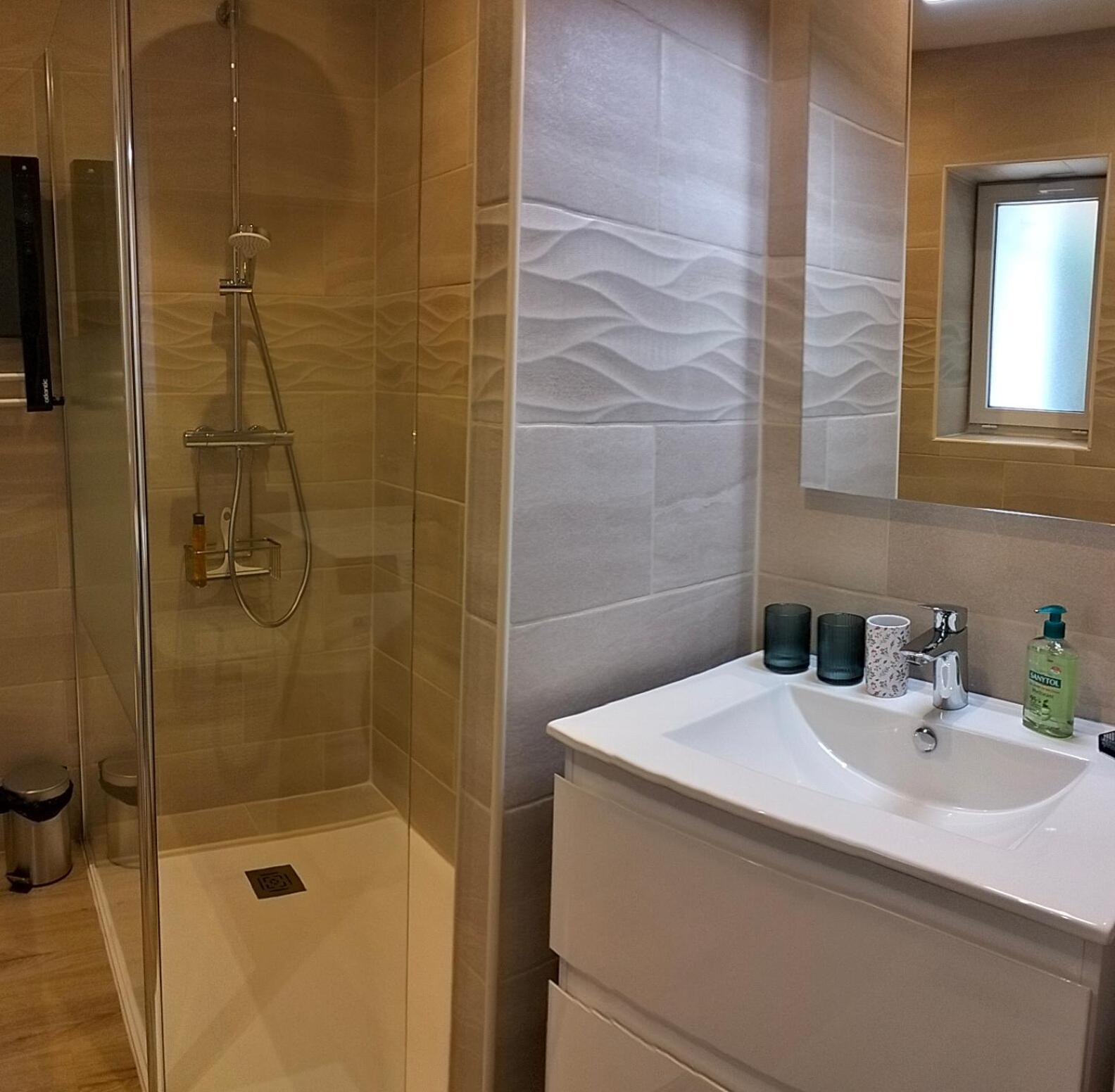 La Provence Vous Attend***!!! - 1Er Etage Digne-les-Bains Luaran gambar