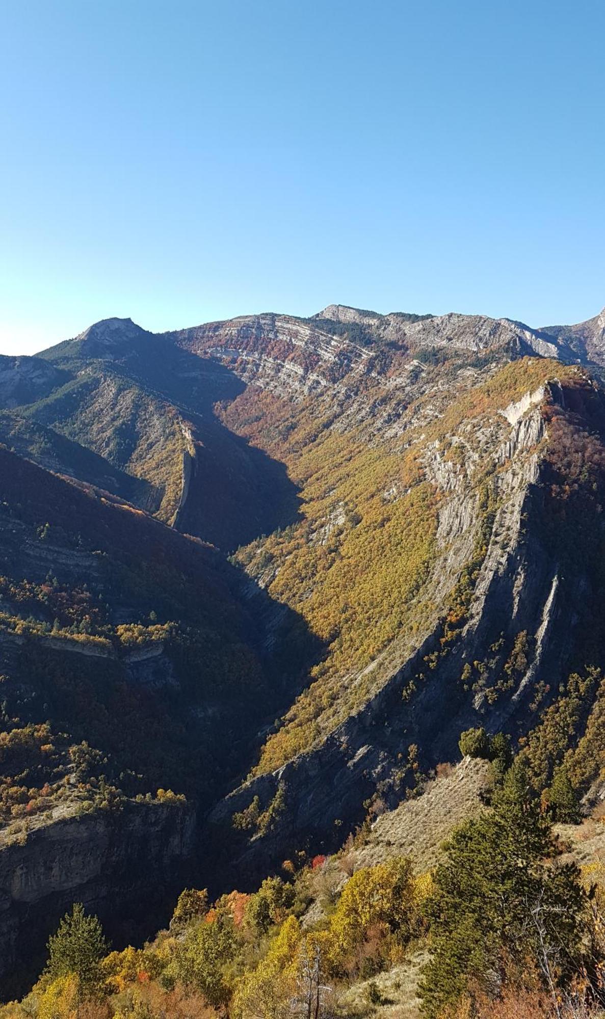 La Provence Vous Attend***!!! - 1Er Etage Digne-les-Bains Luaran gambar